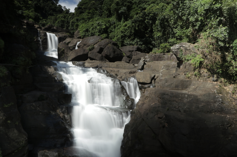 water falls at Dawki river